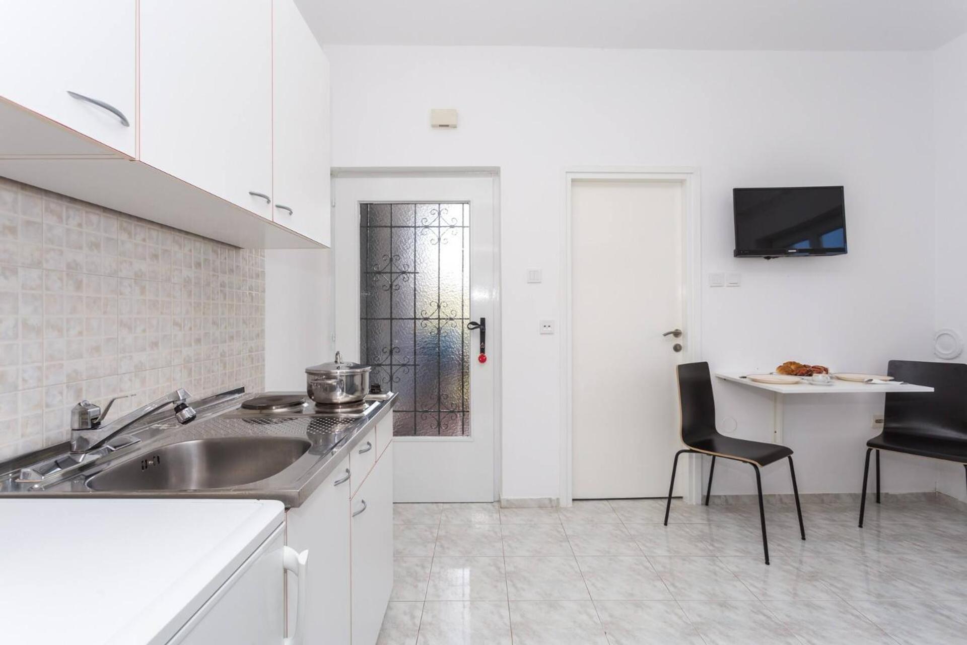 Apartments Bernardeta 2 巴斯卡 外观 照片