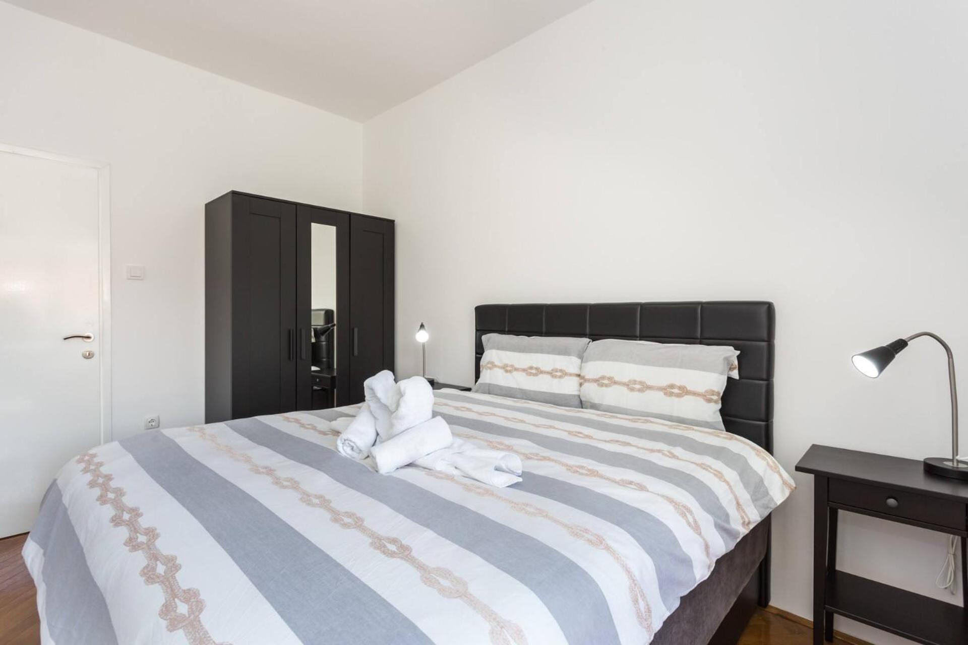 Apartments Bernardeta 2 巴斯卡 外观 照片
