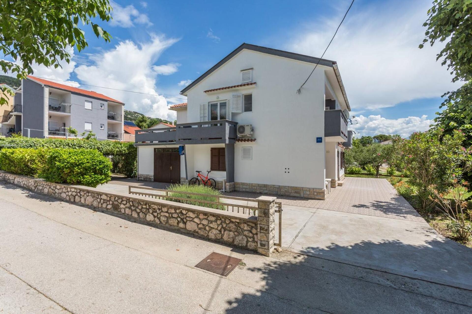 Apartments Bernardeta 2 巴斯卡 外观 照片