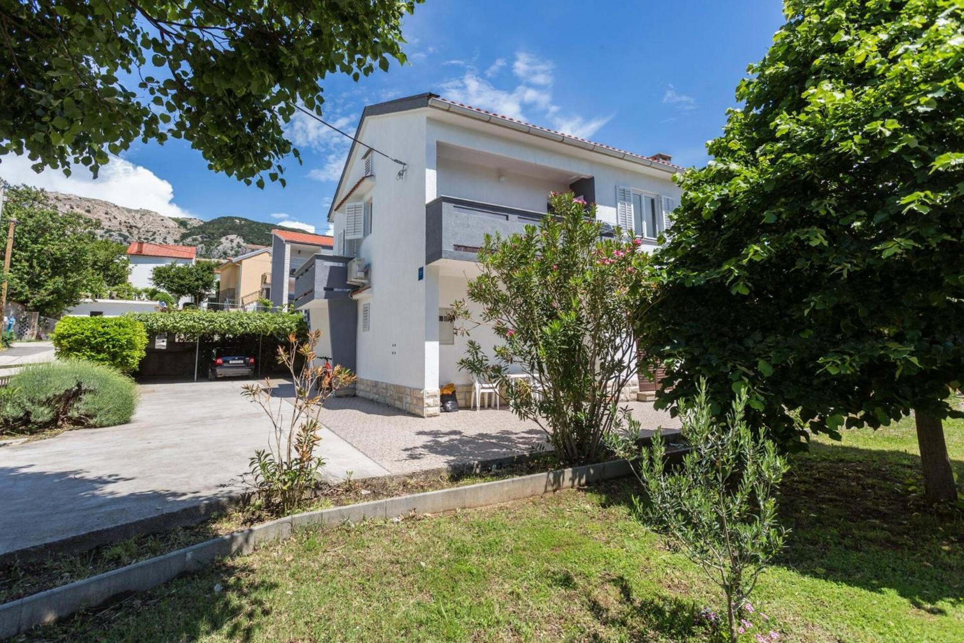 Apartments Bernardeta 2 巴斯卡 外观 照片
